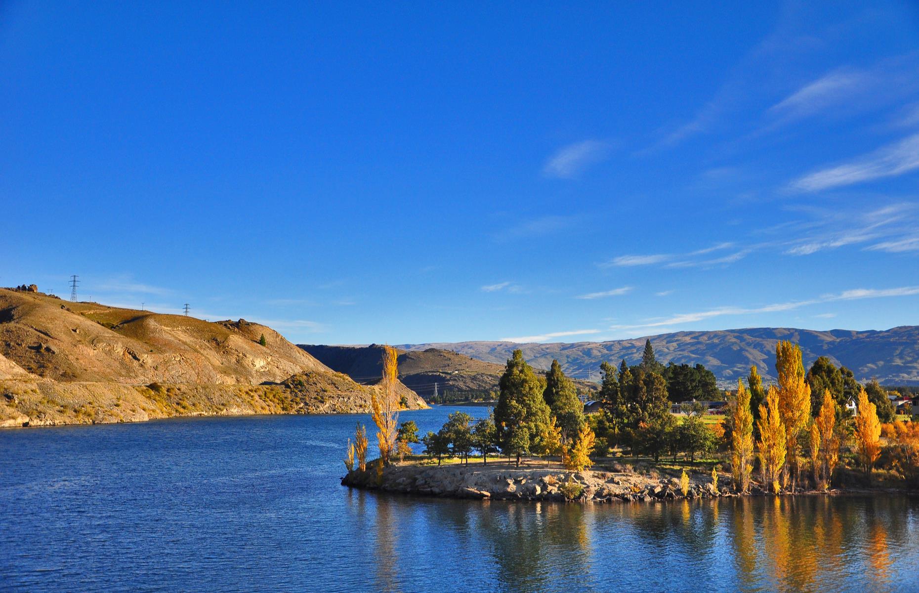Lake Dunstan, New Zealand